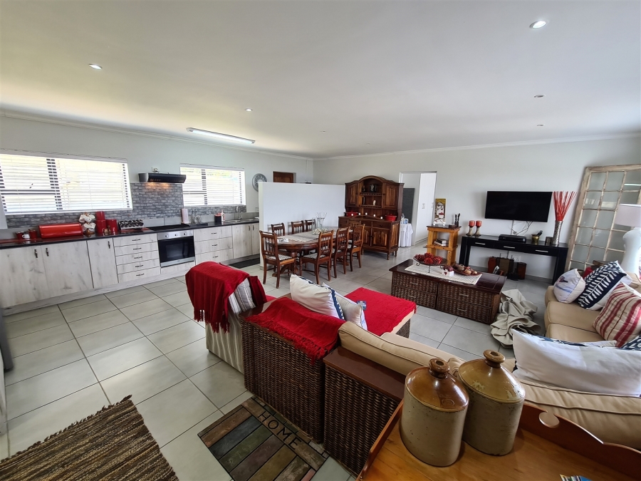5 Bedroom Property for Sale in Dana Bay Western Cape